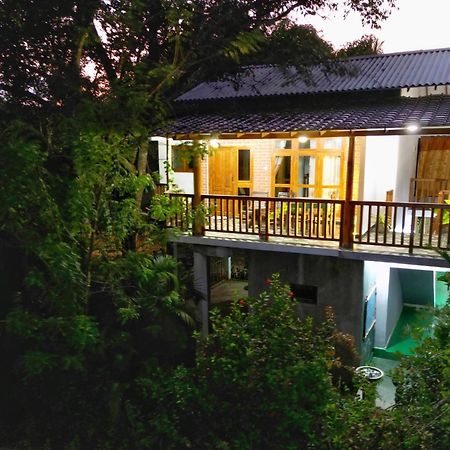 Sigiri Dilu Villa Sigiriya Ngoại thất bức ảnh