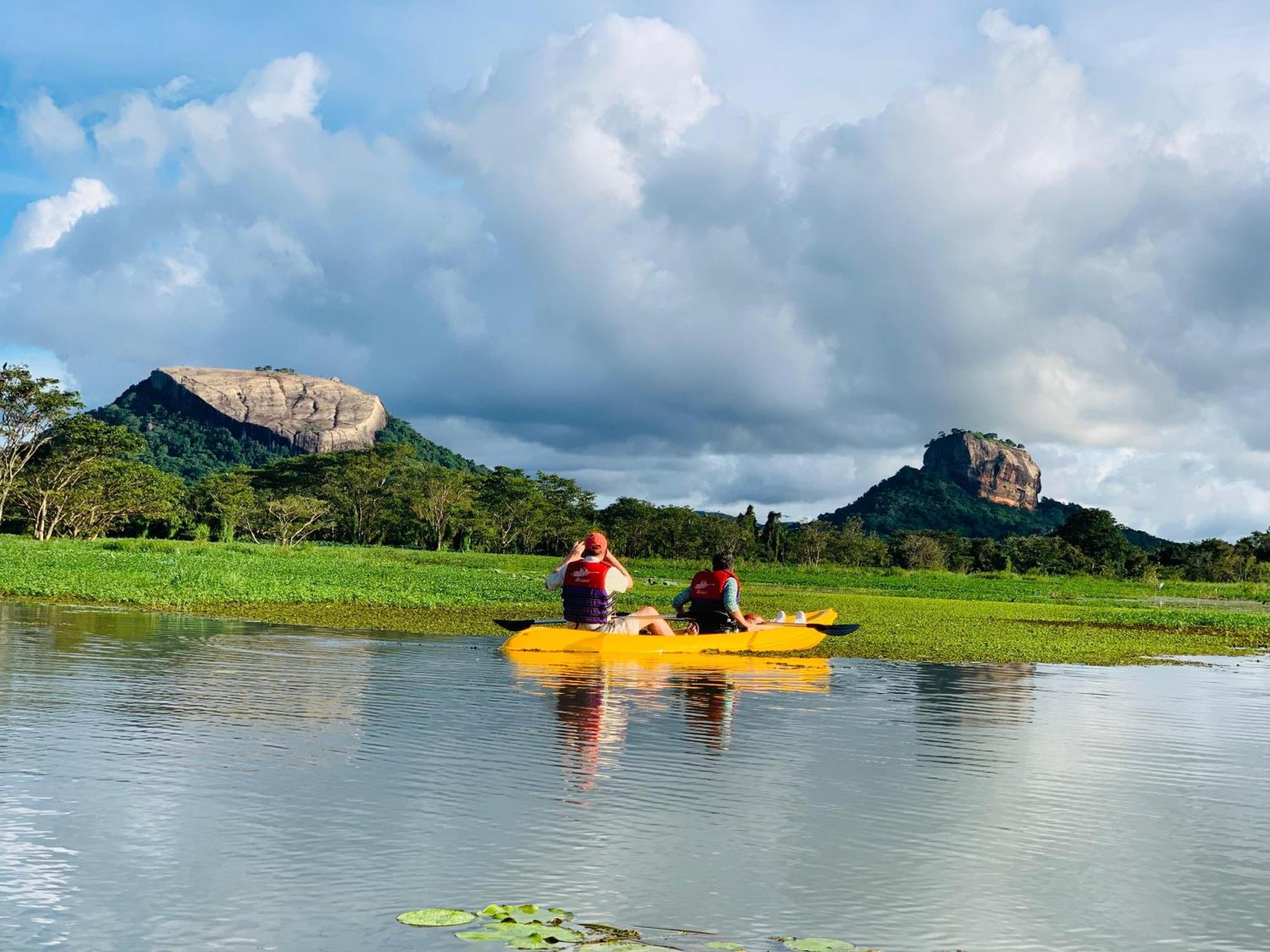 Sigiri Dilu Villa Sigiriya Ngoại thất bức ảnh