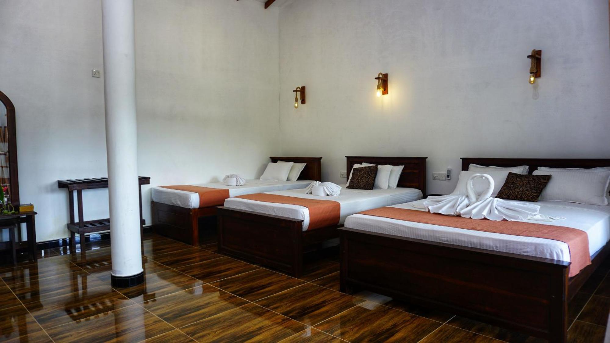 Sigiri Dilu Villa Sigiriya Ngoại thất bức ảnh